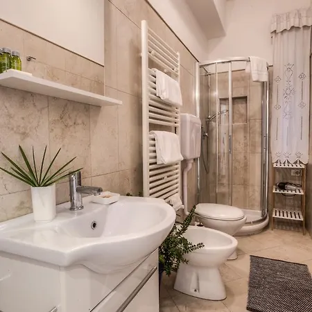 Ca' Della Corte Flats * ונציה