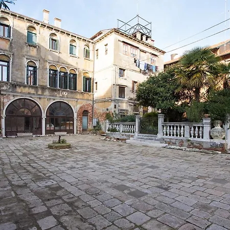 Ca' Della Corte Flats * Venedig