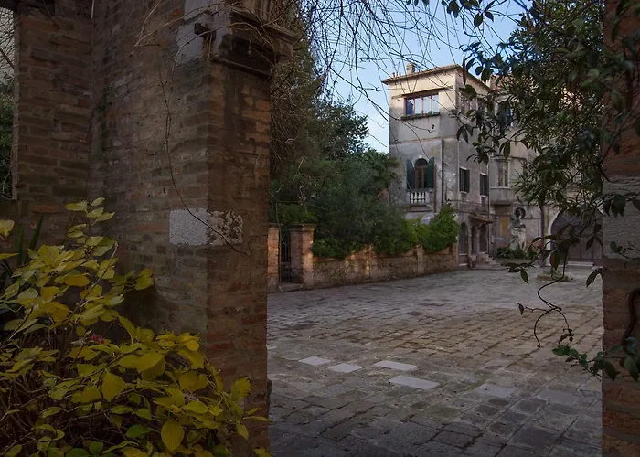 Ca' Della Corte Flats