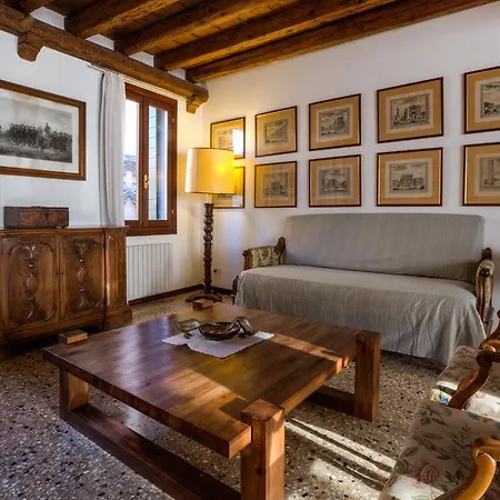 Ca' Della Corte Flats * Venedig