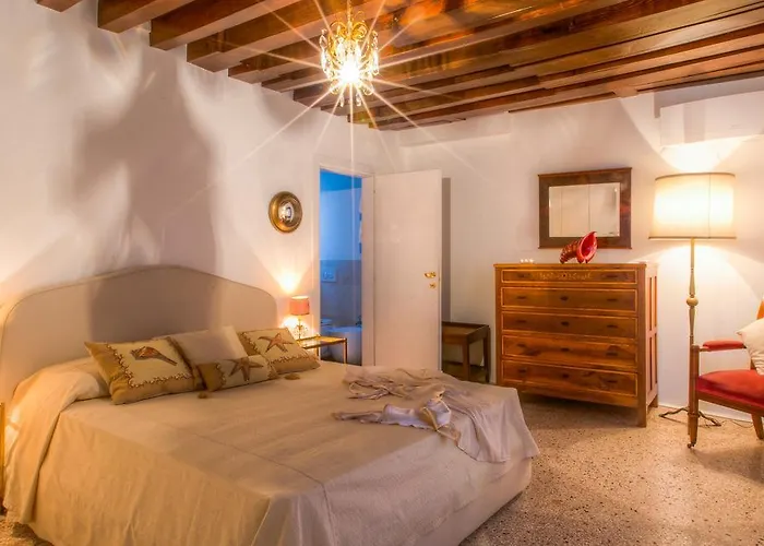 Ca' Della Corte Flats *