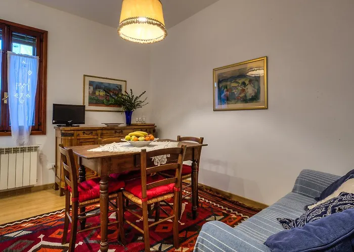 Ca' Della Corte Flats * Velence