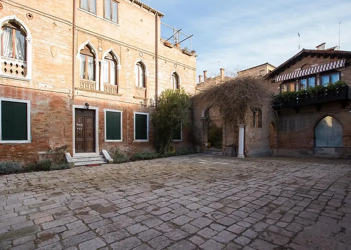 Ca' Della Corte Flats